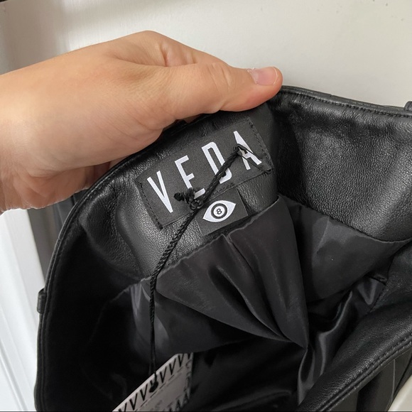 Veda Bess Black Leather Trousers - Picture 2 of 9